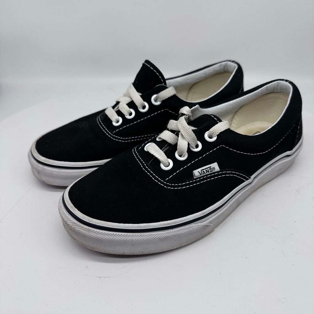 Vans Era Black and White Low Top Canvas Lace Up Sneaker Womens 5.5 Mens 4